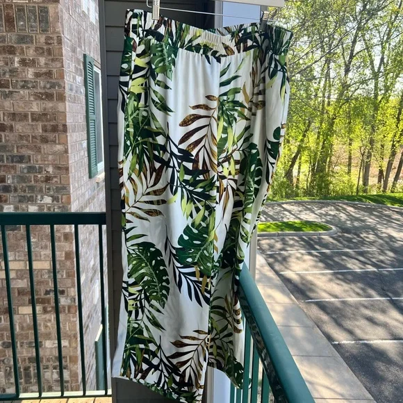 🆕 🌿Nina Parker x Macy’s Palm Leaf Tropical Wide Leg Pants Beach Chic Size 2X 🌿 - Picture 4 of 11